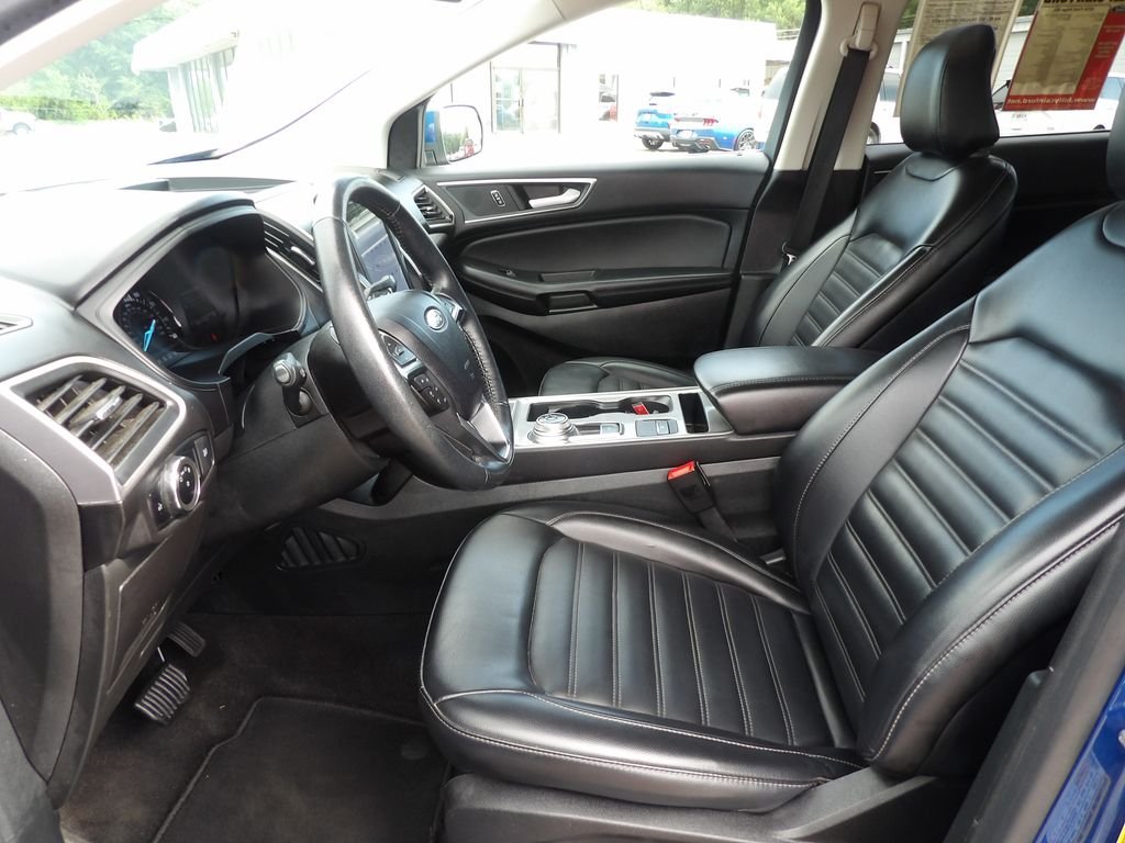 Used 2024 Blue Metallic Ford SEL image 13