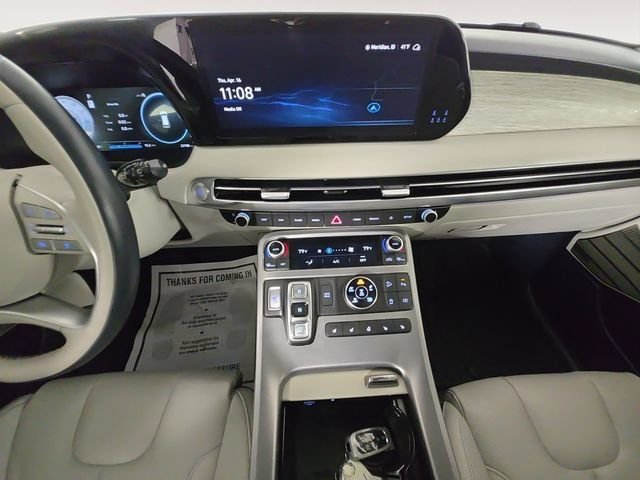 Used 2025 Red Hyundai Calligraphy image 11