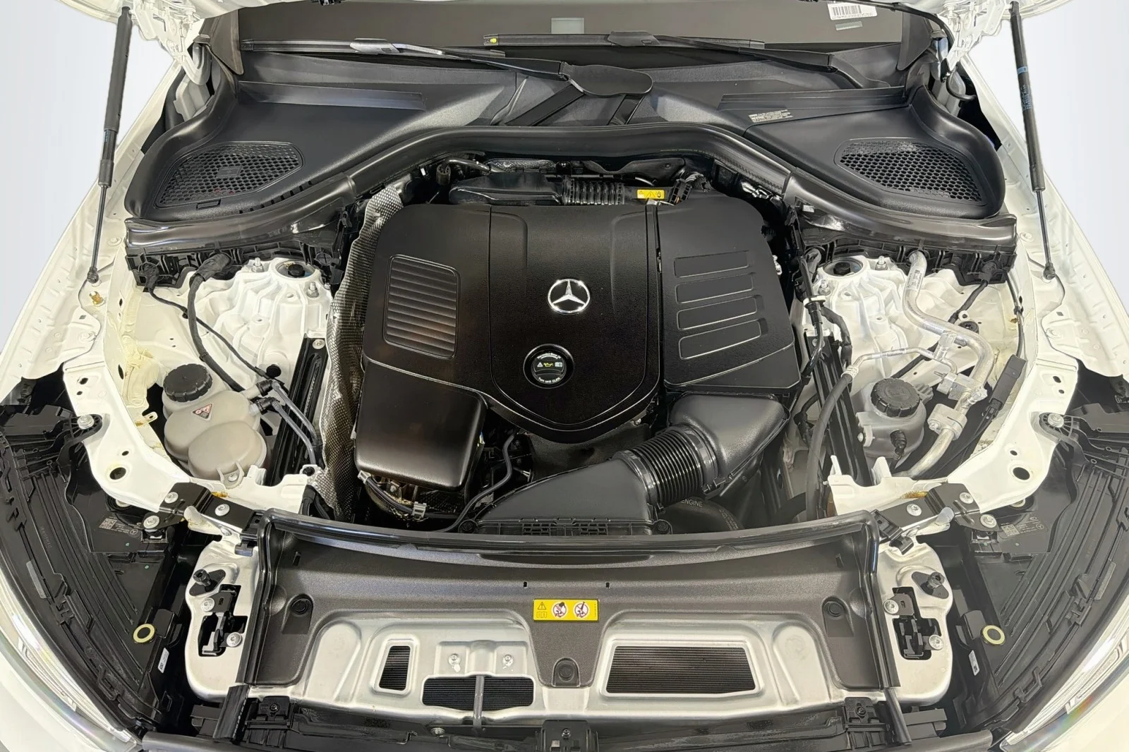 Used 2024 Polar White Mercedes-Benz 300 image 11