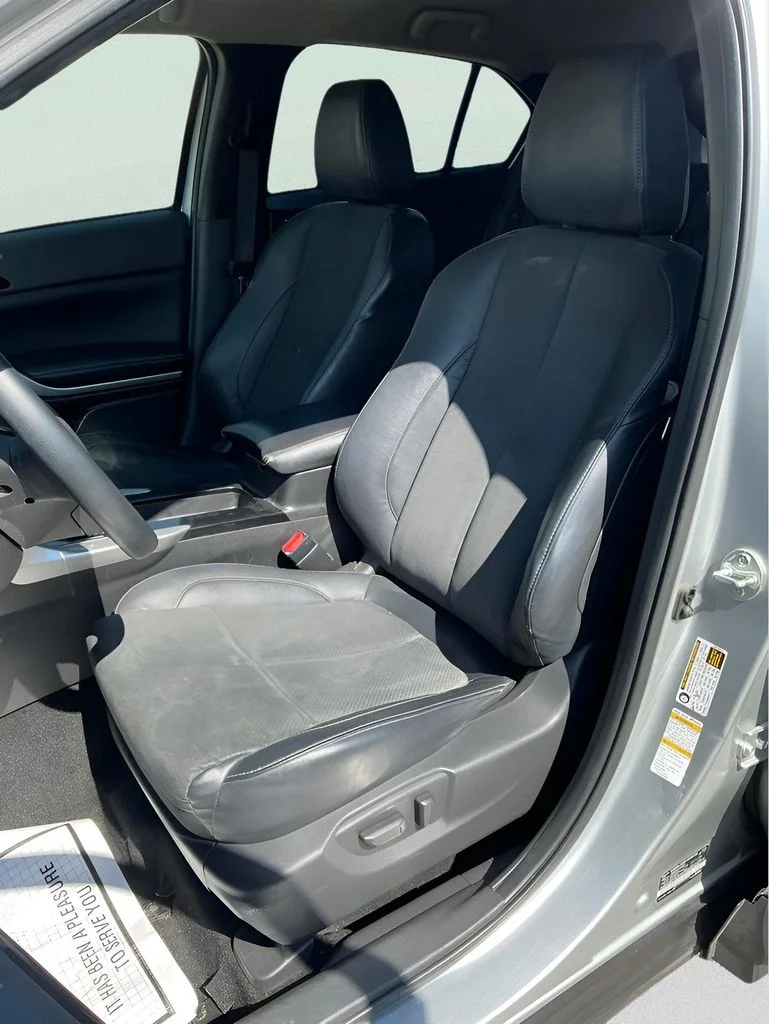 Used 2022  Mitsubishi SE image 33
