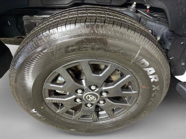 Certified Used 2025 ICE CAP Toyota  image 17
