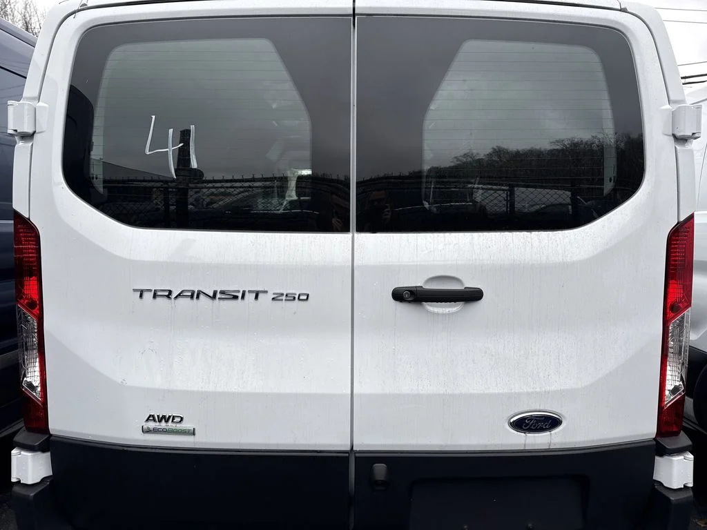 New 2025 White Ford Base image 5