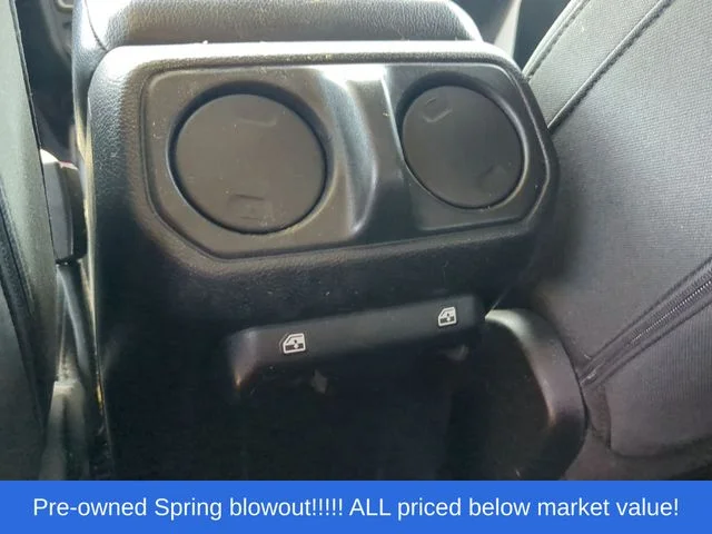 Used 2018 White Jeep Unlimited Sport S image 35