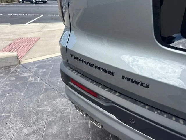 New 2026 Gray Chevrolet Z71 image 6