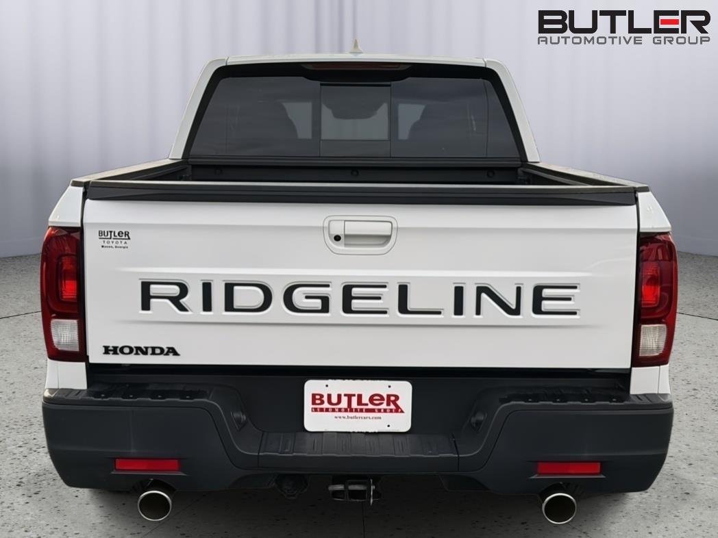 Used 2024 Platinum White Pearl Honda RTL image 5