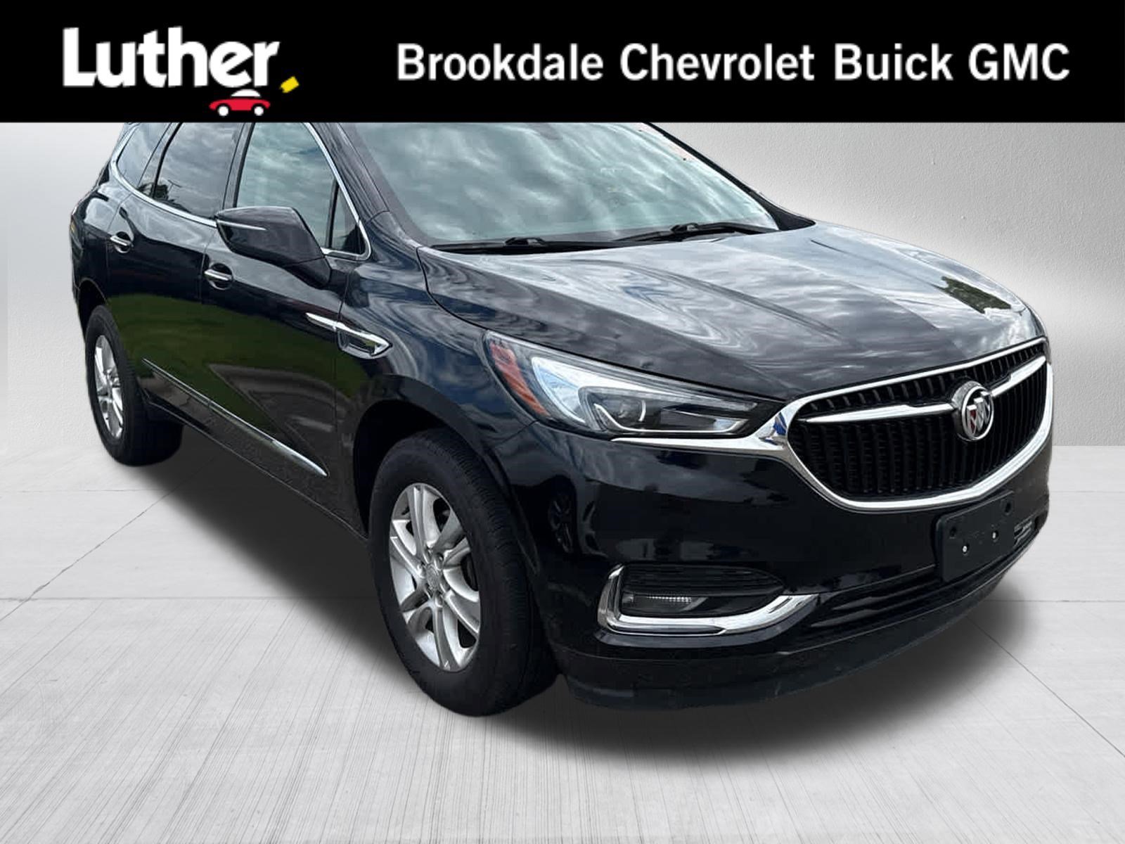 Certified Used 2020 Includes Spectra Gray lower exterior accent color.) Buick Essence image 1
