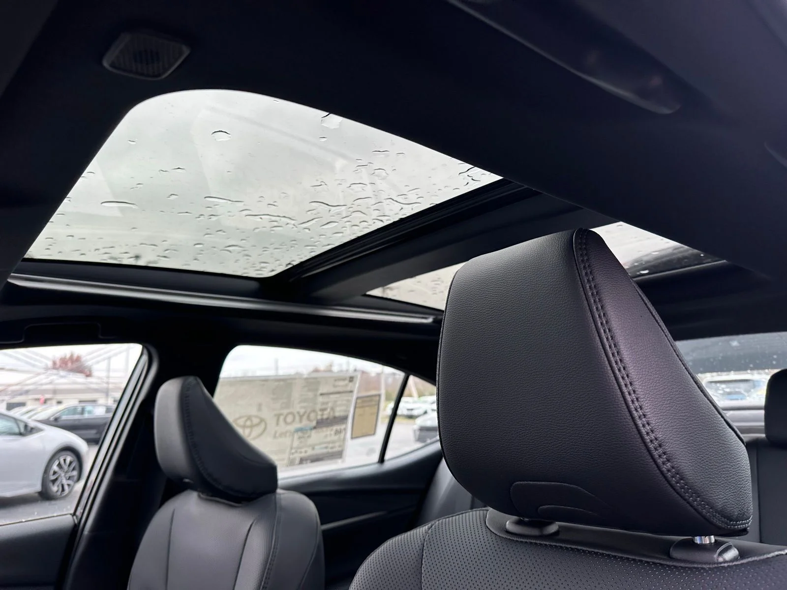 2026 Toyota Camry XSE - Photo 18