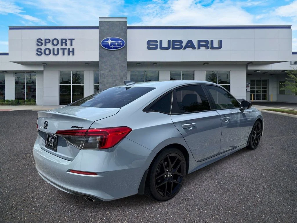Used 2022  Honda Sport image 3
