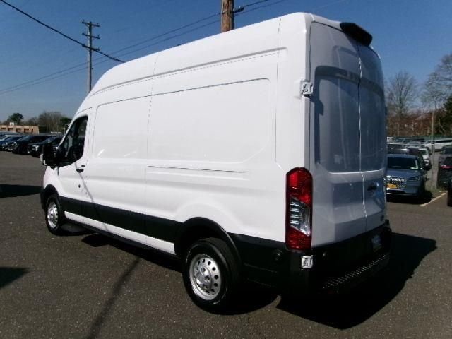 Used 2023 Oxford White Ford Base image 9