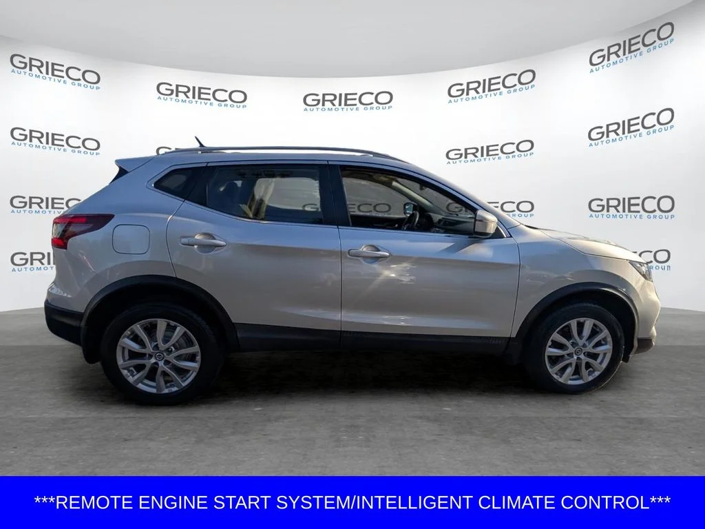 Used 2021 Silver Nissan SV image 8