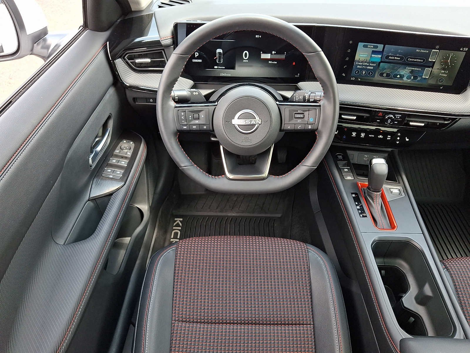 Used 2025 Aspen White Tricoat Nissan SR image 14