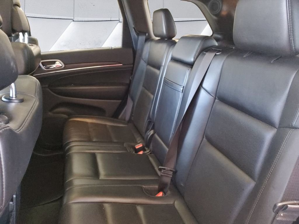 Used 2019 White Jeep Limited image 18