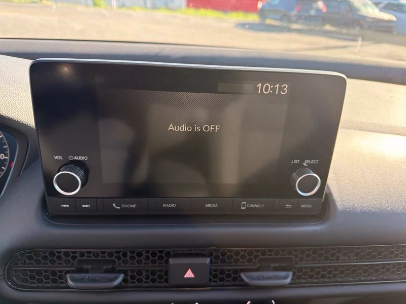 Used 2024  Honda LX image 15