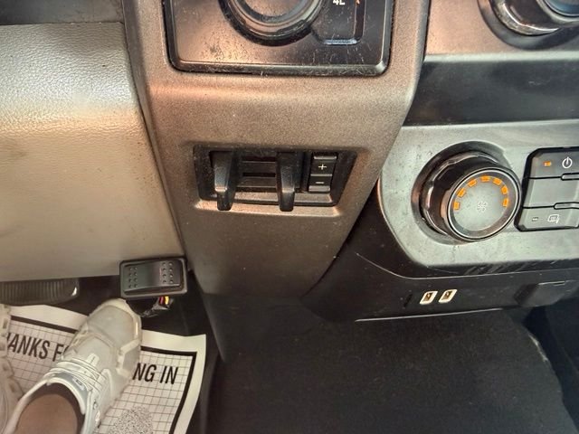 Used 2019 Magnetic Ford XL image 17