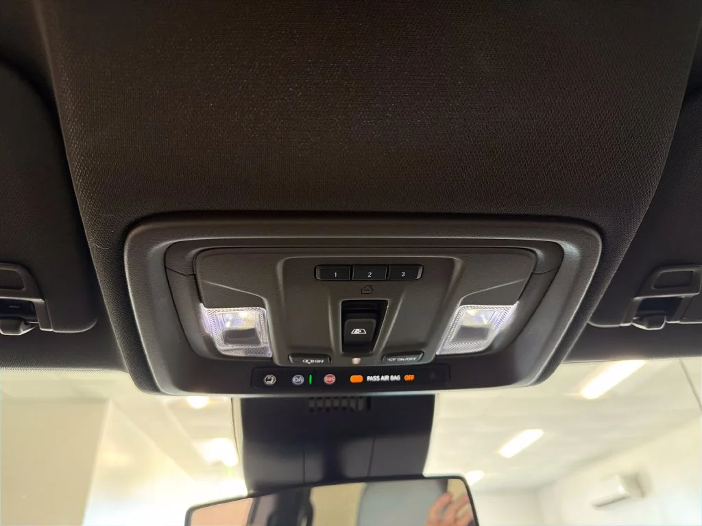 Used 2023 White Chevrolet RST image 19