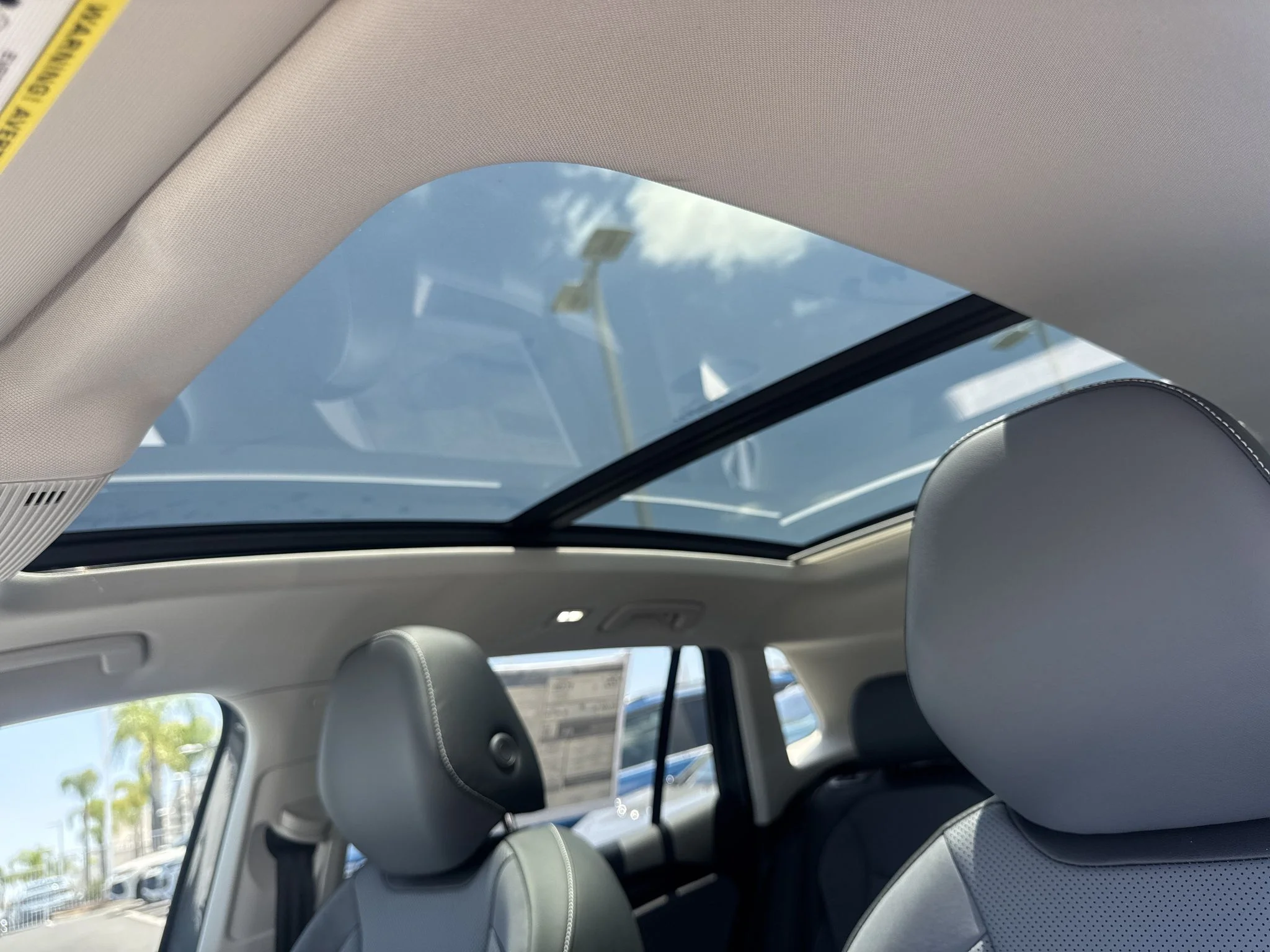 New 2026 Platinum Gray Metallic Volkswagen SE image 29