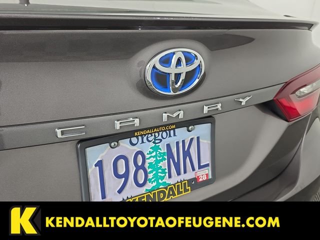 Used 2022 Gray Toyota SE image 11