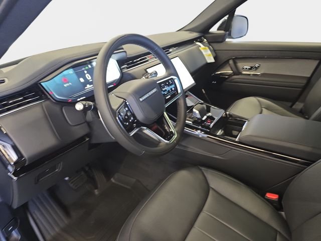 New 2026 Borasco Grey Land Rover SE image 13
