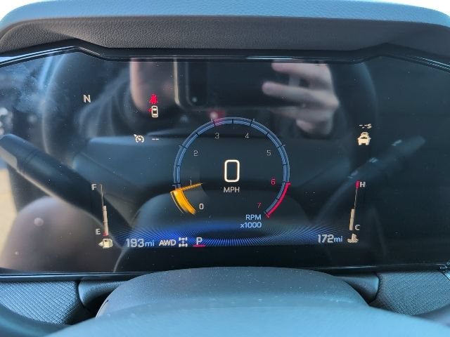 New 2026 Mosaic Black Metallic Chevrolet ACTIV image 28