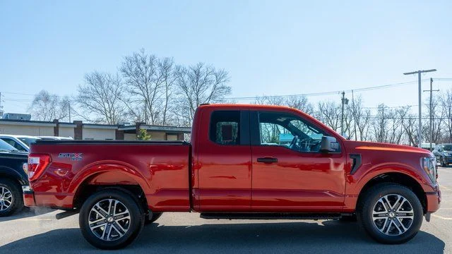 Used 2023 Red Ford XL image 5