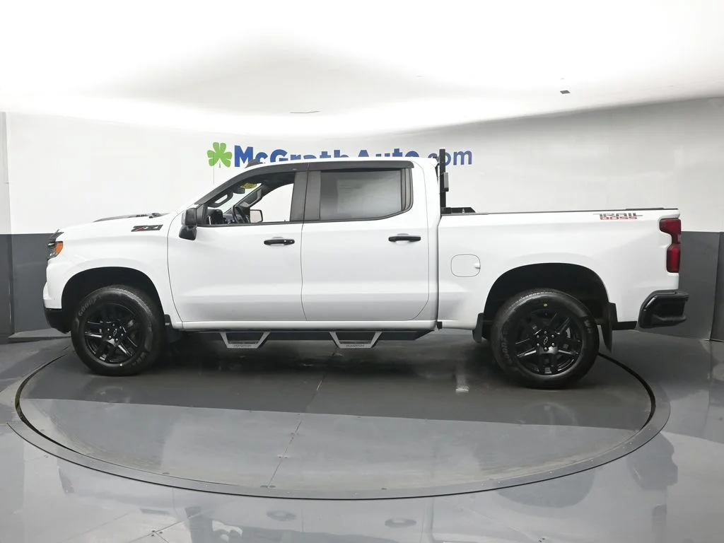 Used 2024 White Chevrolet LT Trail Boss image 23