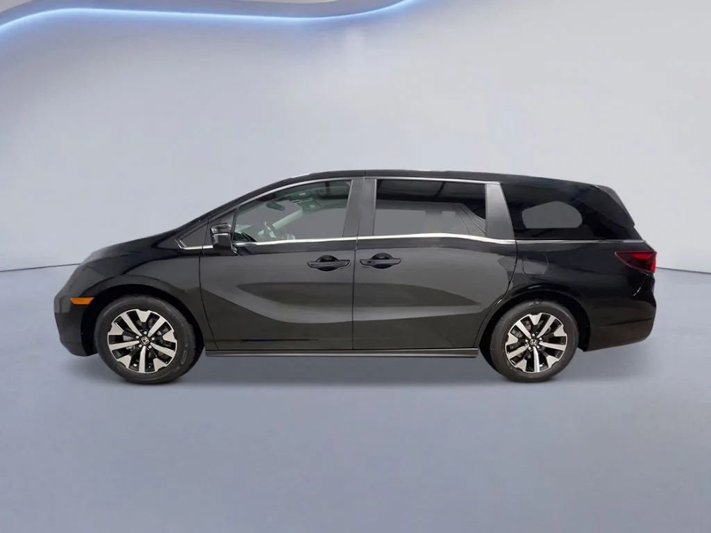 New 2026 Crystal Black Pearl Honda EX image 2