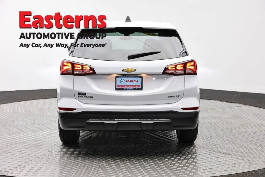 Used 2023 White Chevrolet LT image 8