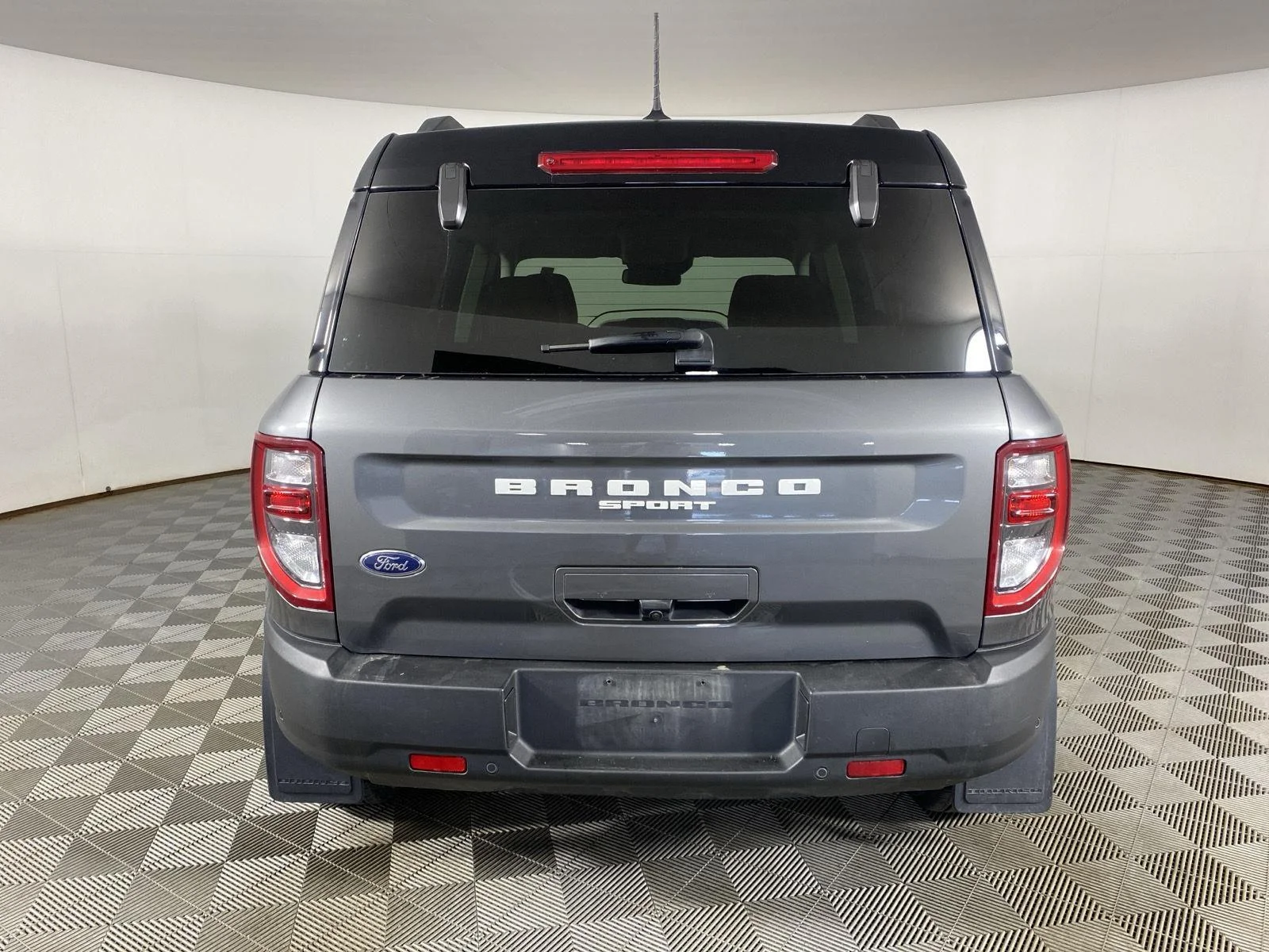 Used 2023 Carbonized Gray Ford Outer Banks image 8