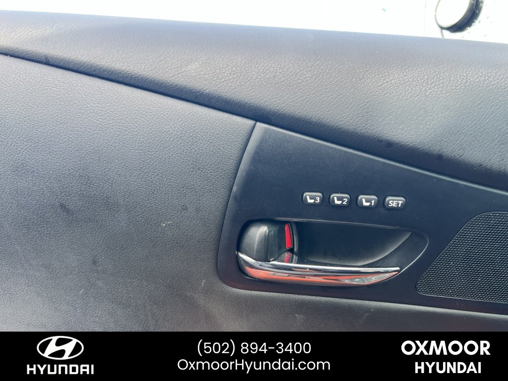 Used 2011 Tungsten Pearl Lexus Base image 11