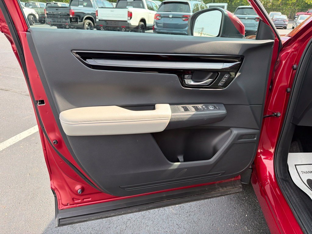 Certified Used 2025 Radiant Red Metallic Honda EX-L image 18