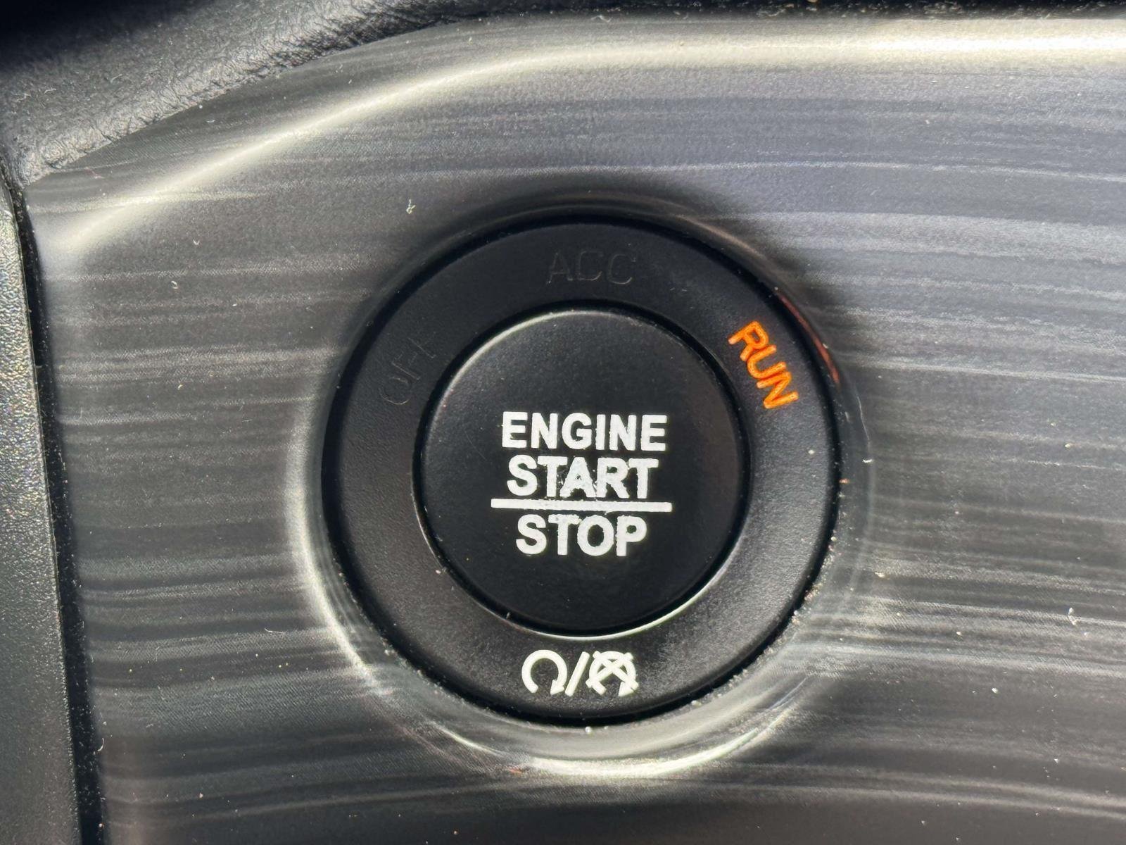 Used 2020 Bright White Clearcoat Jeep Altitude image 8