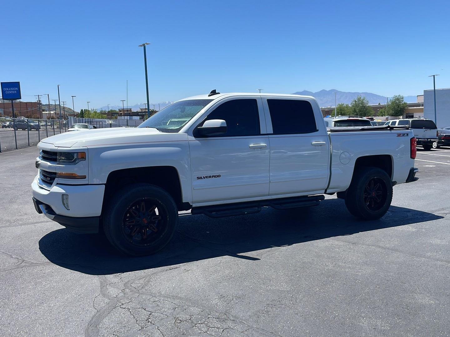 2017 Chevrolet Silverado 1500 LT Z71 4X4 Crew Cab Short Box's photo