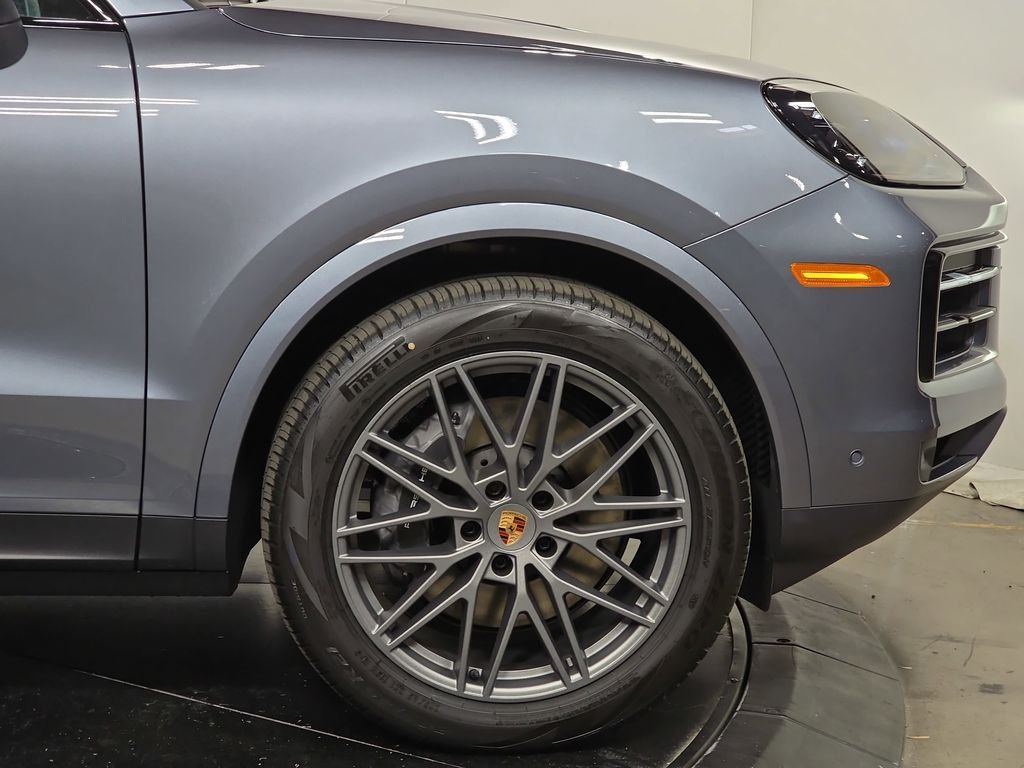 New 2026 Vanadium Grey Metallic Porsche  image 11