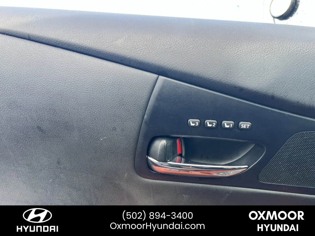 Used 2011 Tungsten Pearl Lexus Base image 11