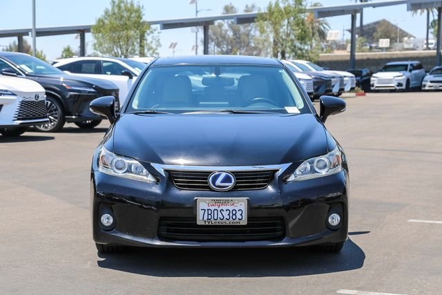 Used 2013 Black Lexus 200h image 2