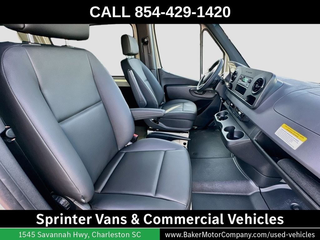 New 2026 Pebble Gray Mercedes-Benz Crew 144 WB image 26