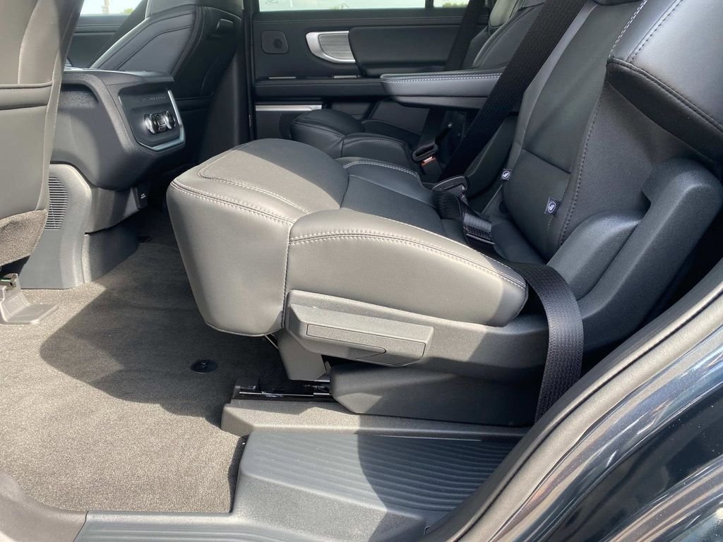 New 2026 Stone Blue Metallic Ford Platinum® image 10
