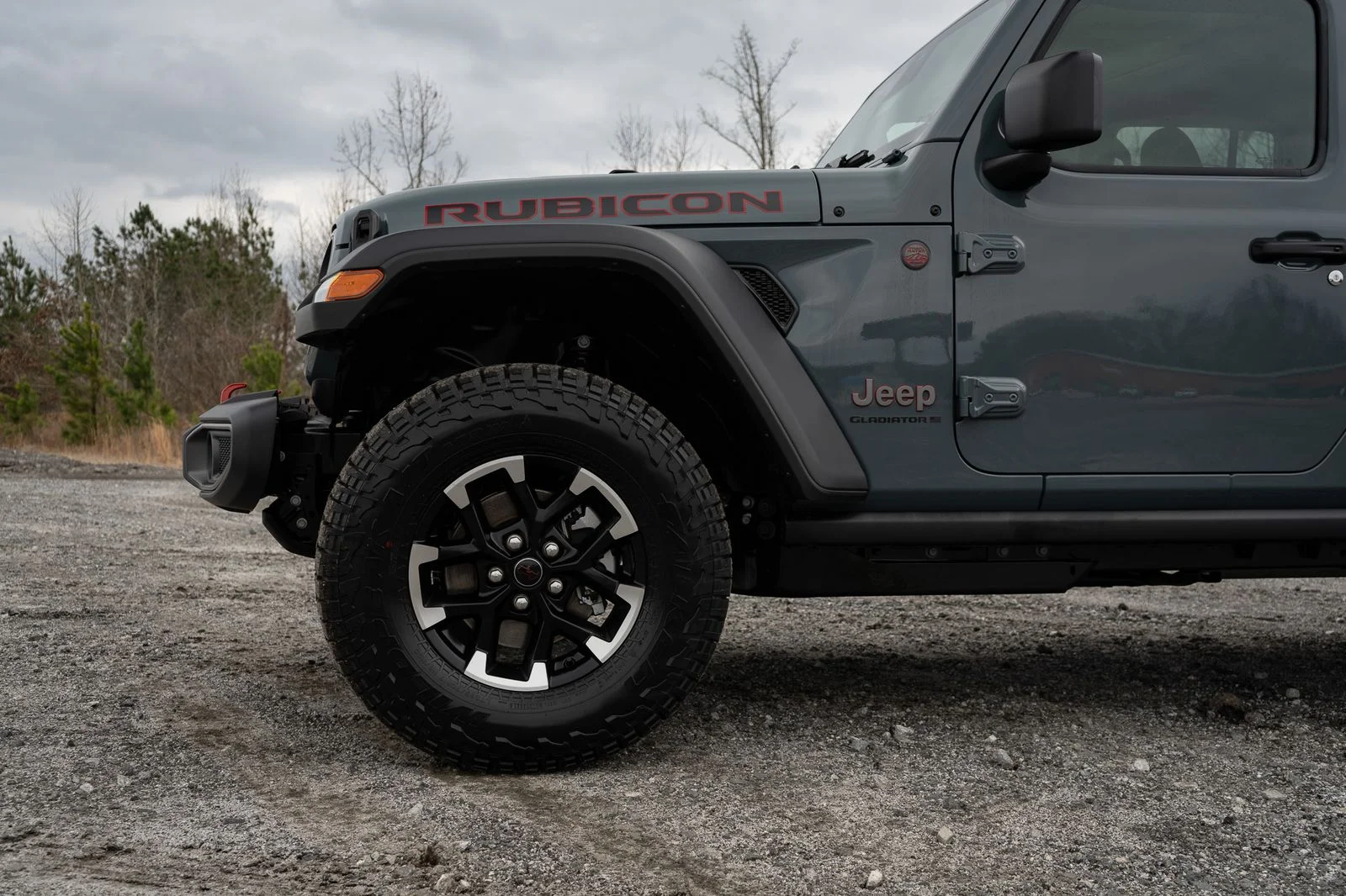 New 2026 Anvil Clear-Coat Exterior Paint Jeep Rubicon image 4