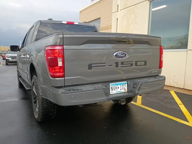 Used 2021  Ford XLT image 4