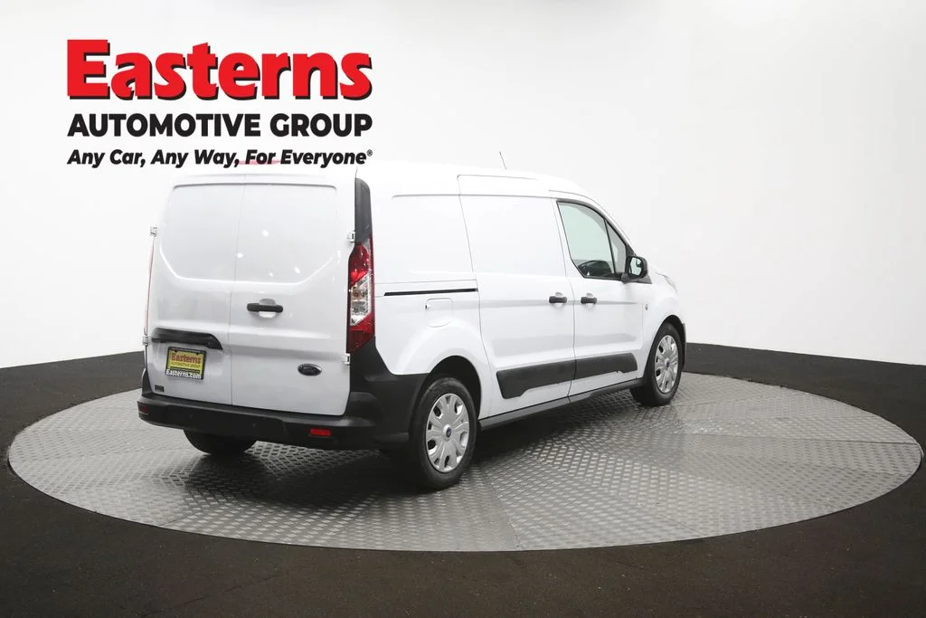Used 2022 White Ford XL image 40