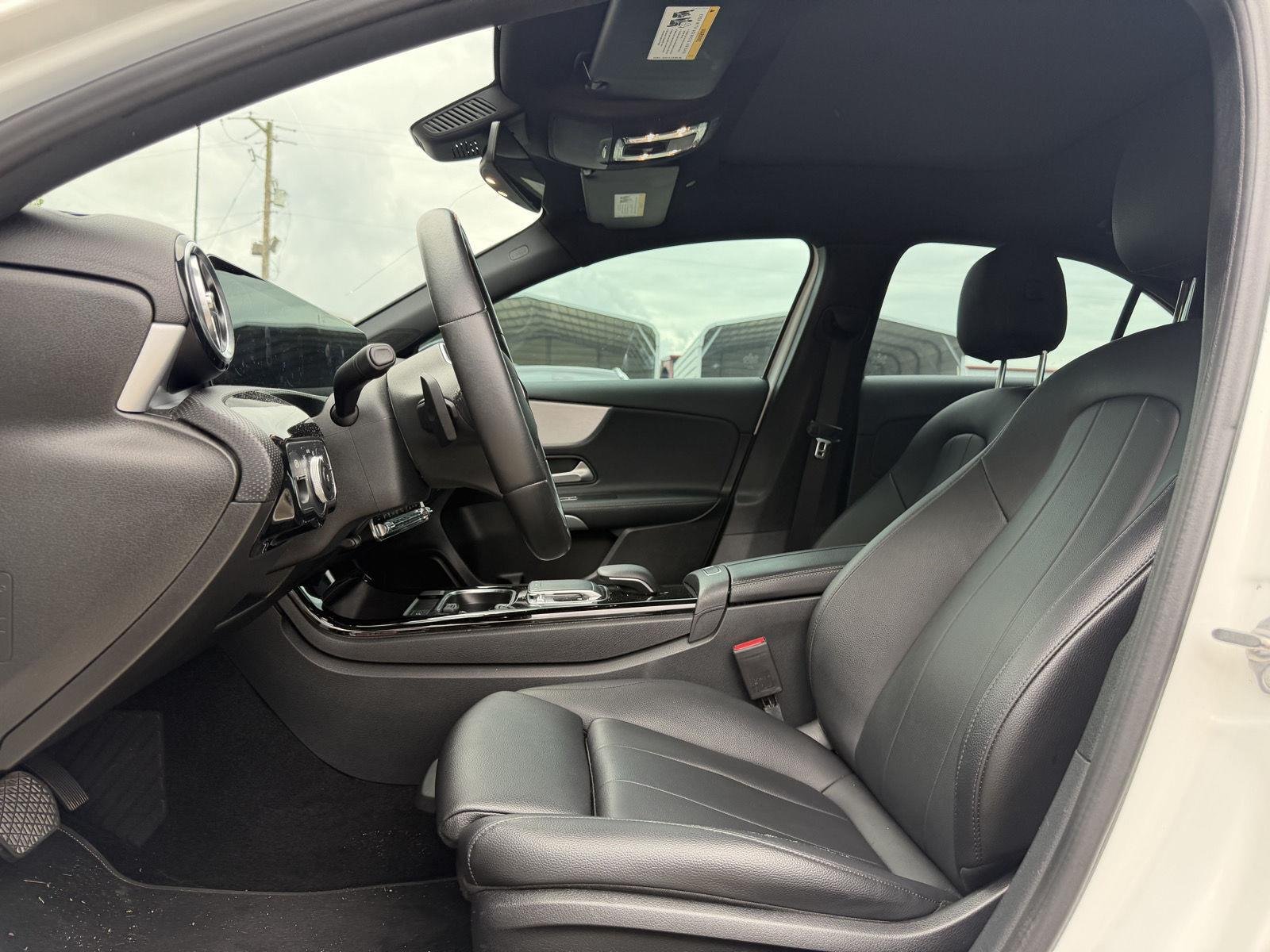Used 2019 Polar White Mercedes-Benz A 220 image 4