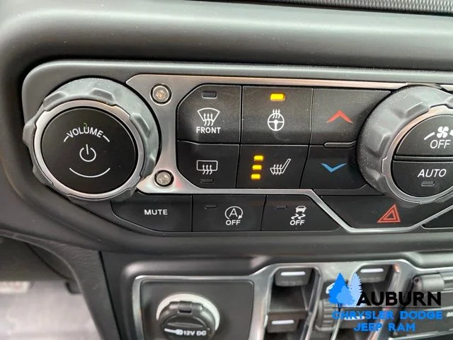 Used 2021 Yellow Jeep Unlimited Rubicon image 42
