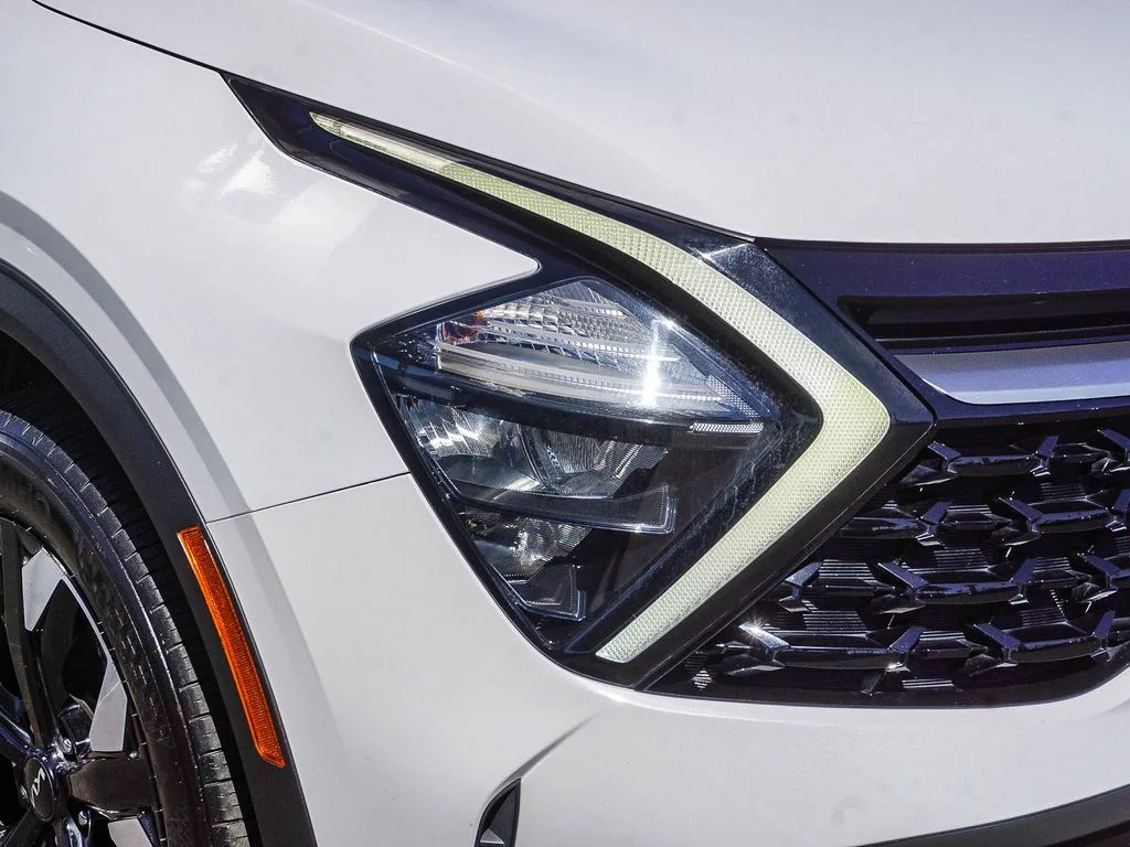 Certified Used 2023 White Kia X-Line image 11
