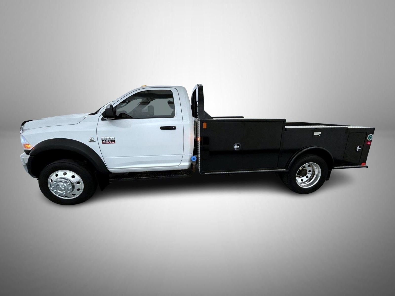 Used 2011 White Ram ST image 7