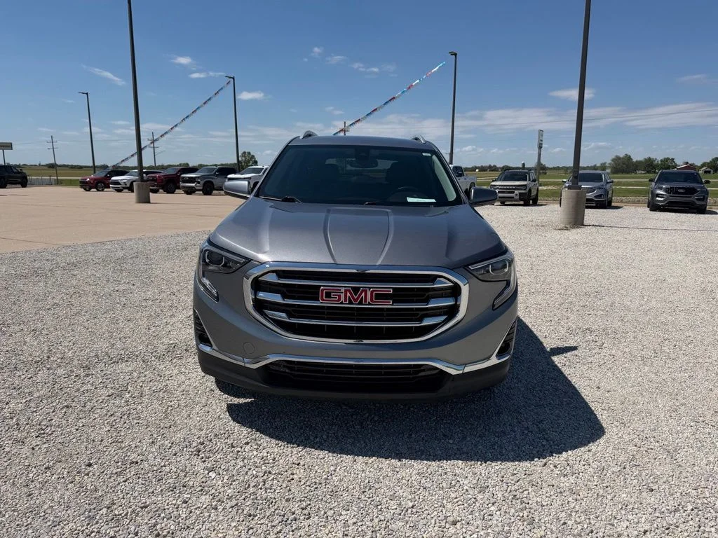 Used 2021 Gray GMC SLT image 9
