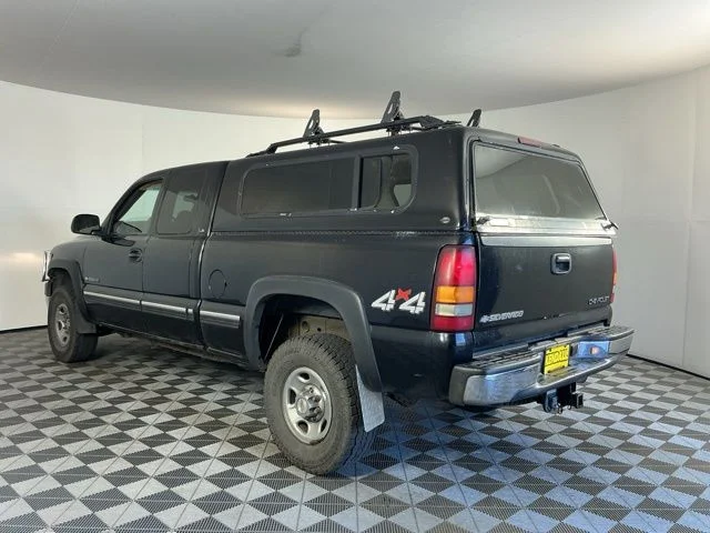 Used 2002 Onyx Black Chevrolet LS image 6