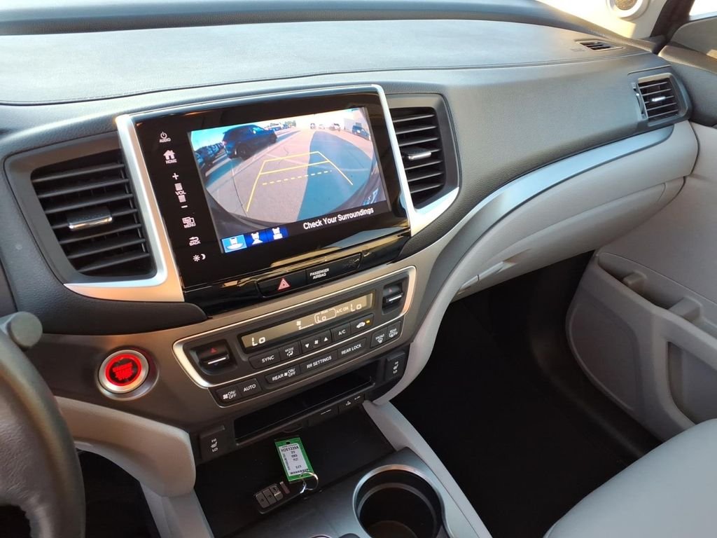 Certified Used 2018 Crystal Black Pearl Honda EX-L image 8