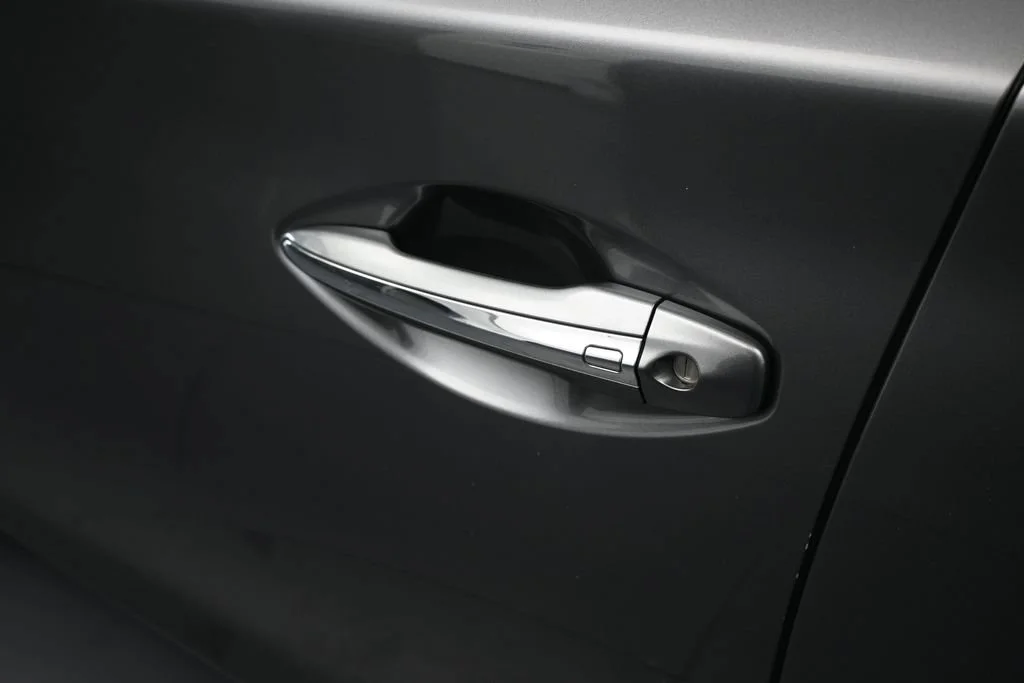 Used 2024 Graphite Shadow INFINITI LUXE image 41