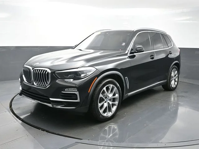 Used 2020 Black BMW sDrive40i image 3