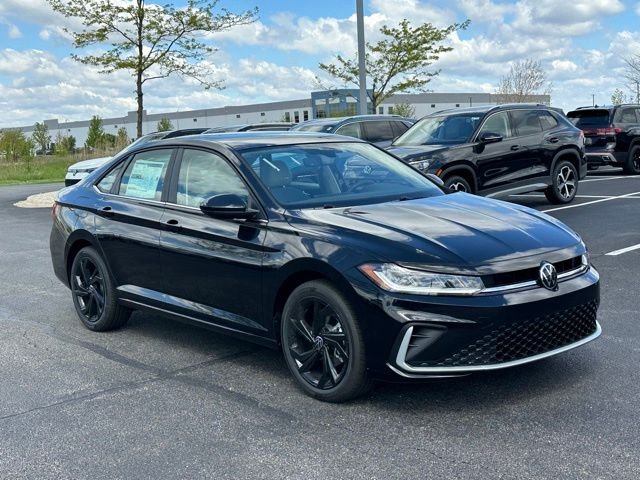 New 2026 Deep Black Pearl Volkswagen 1.5T SE image 3